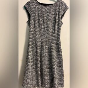 Elle - Black and White Mini Dress (VGUC)